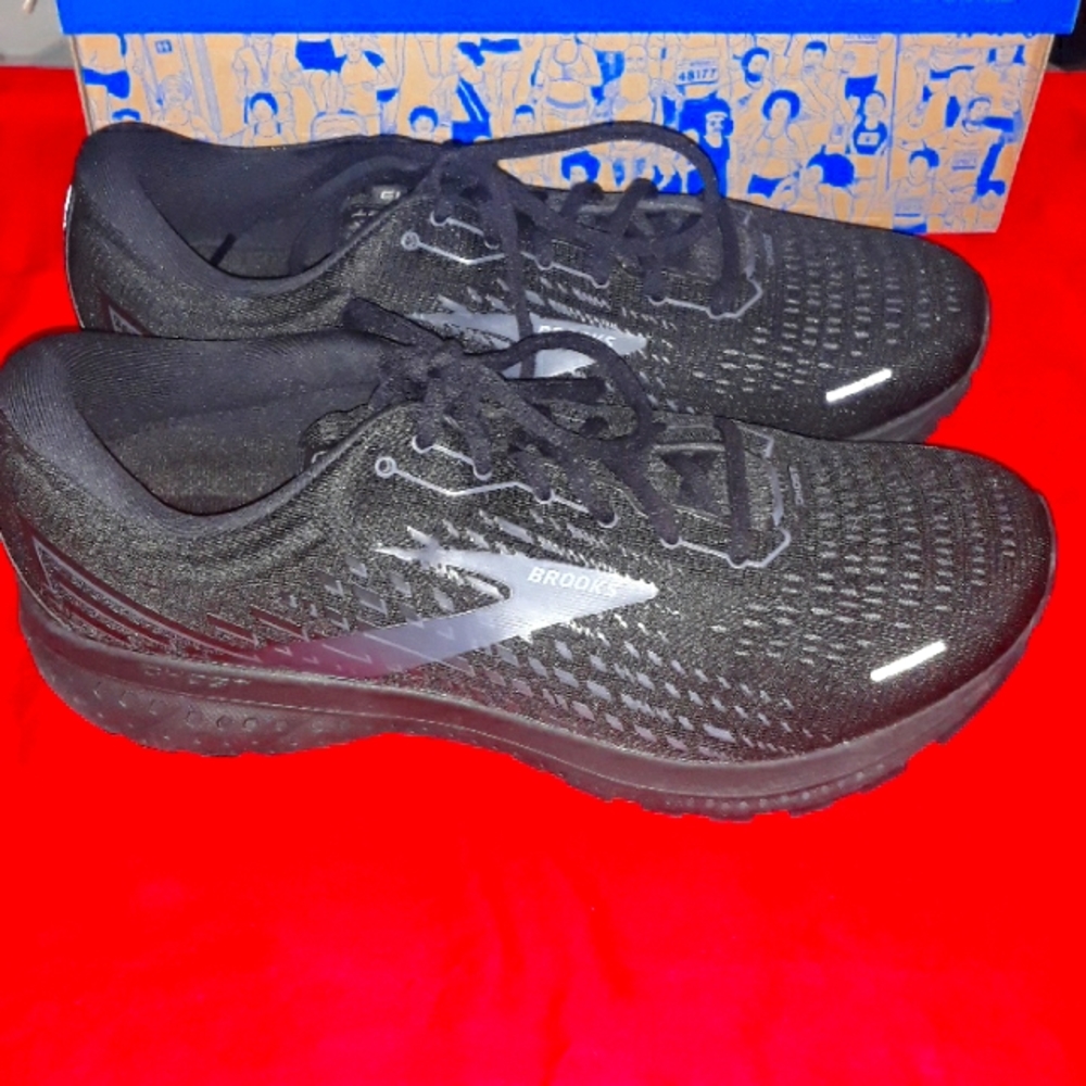 BROOKS GHOST 13 MENS